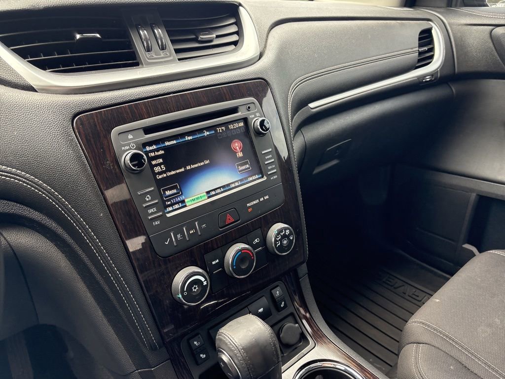 Used 2016 Chevrolet Traverse LT w/ Style and Technology Package AWD/4WD image 40