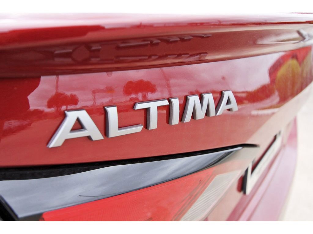 Used 2026 Nissan Altima 2.5 SR w/ SR Premium Package FWD image 27