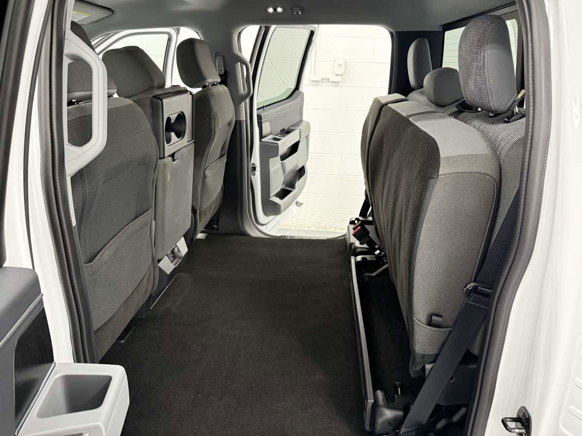 Used 2022 Ford F150 XLT w/ Equipment Group 302A High image 14