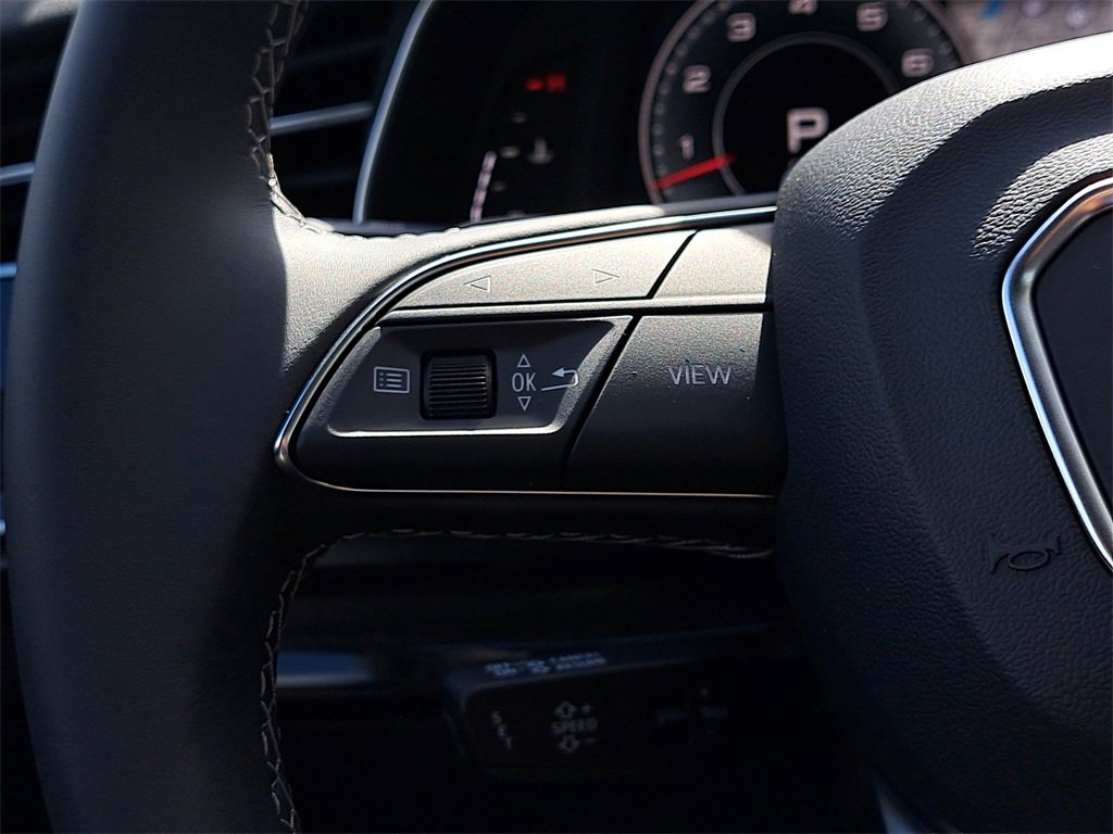New 2026 Audi Q7 3.0T Premium image 9