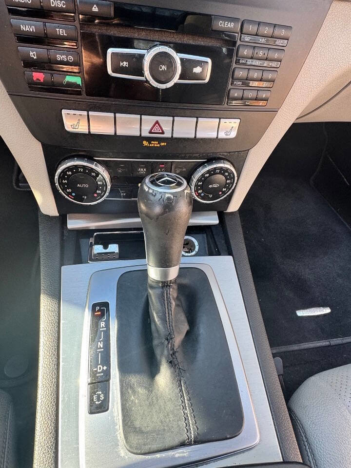 Used 2015 Mercedes-Benz C 250 C 250 2dr Coupe image 18