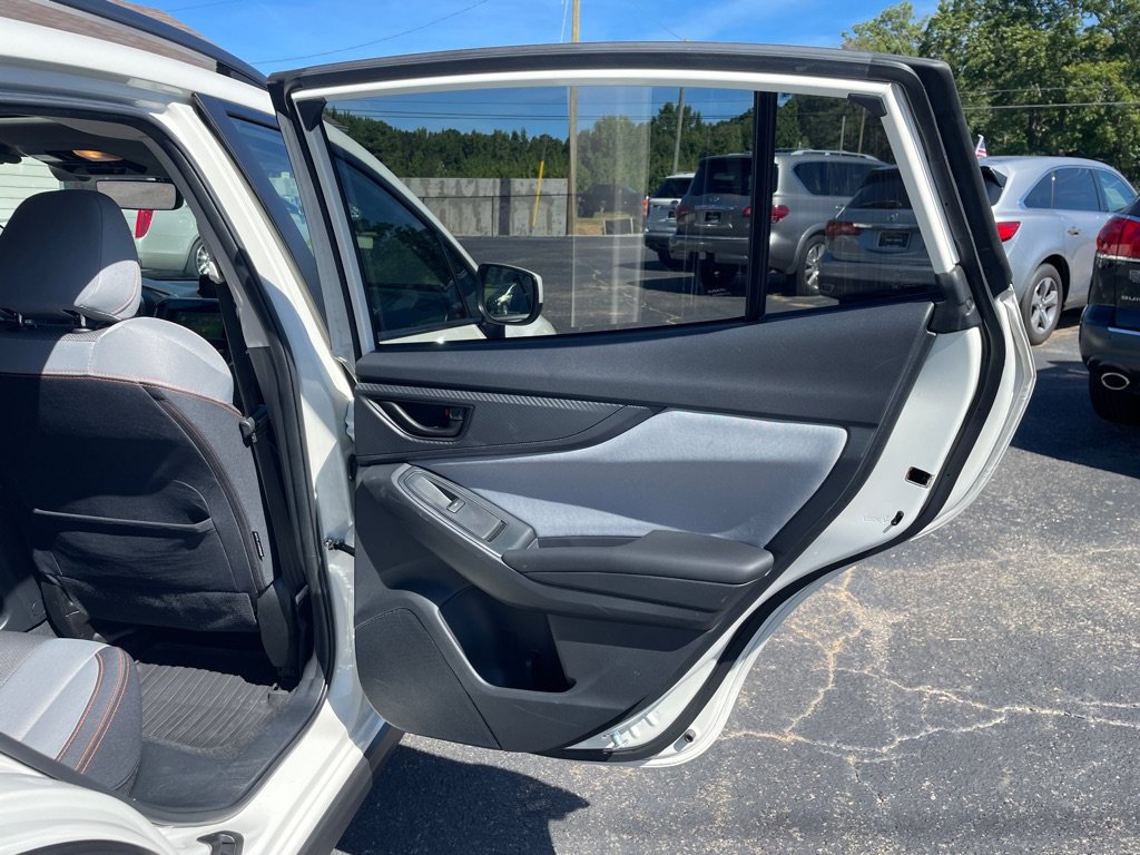 Used 2020 Subaru Crosstrek 2.0i Premium w/ Moonroof Package 1 AWD/4WD image 19