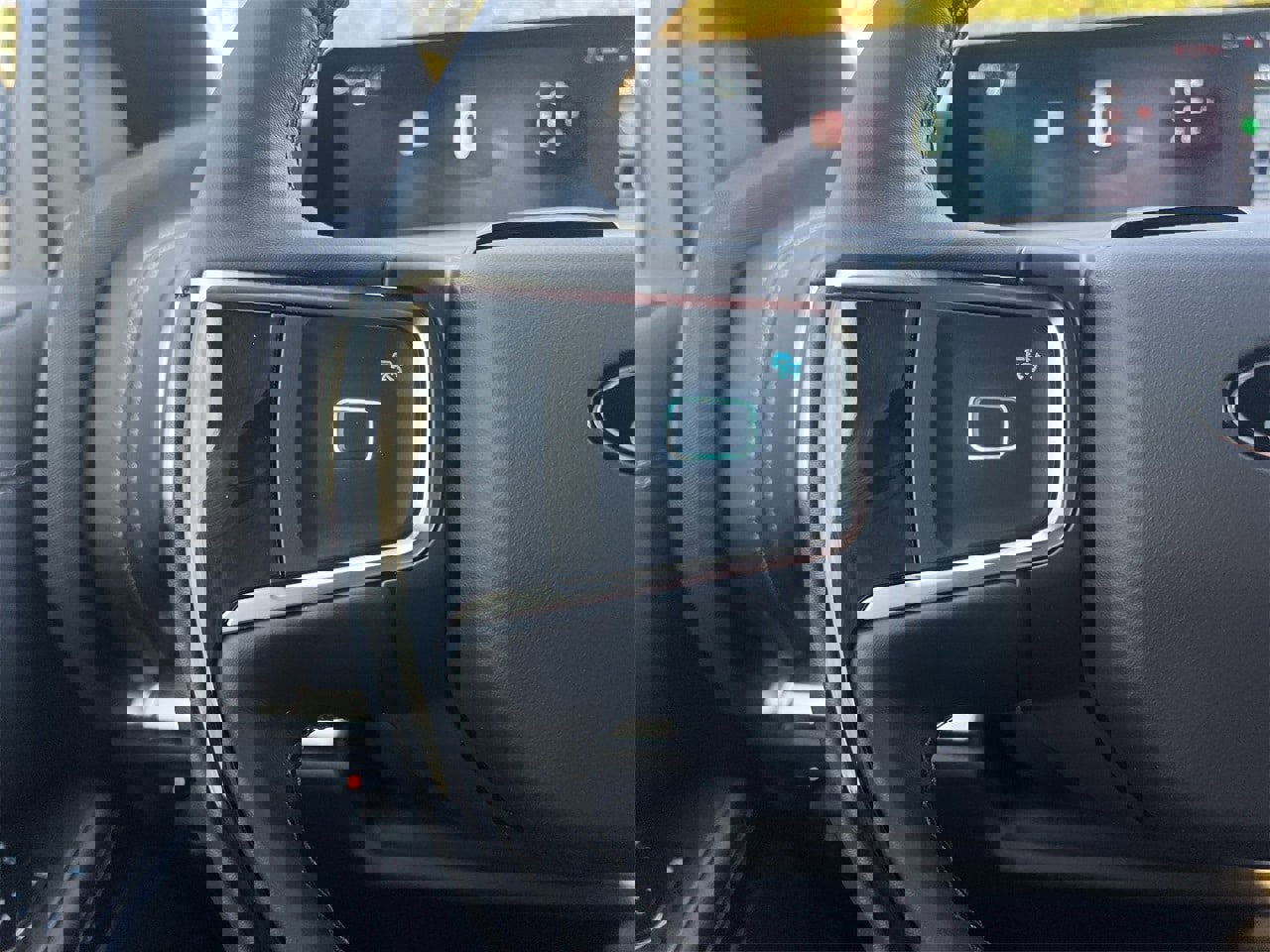 New 2025 Ford Expedition Platinum w/ Stealth Performance Package image 10