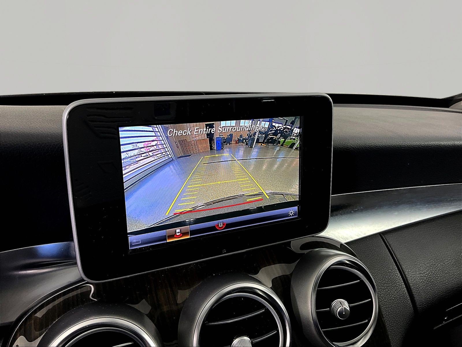 Used 2018 Mercedes-Benz C 300 4MATIC Sedan image 13