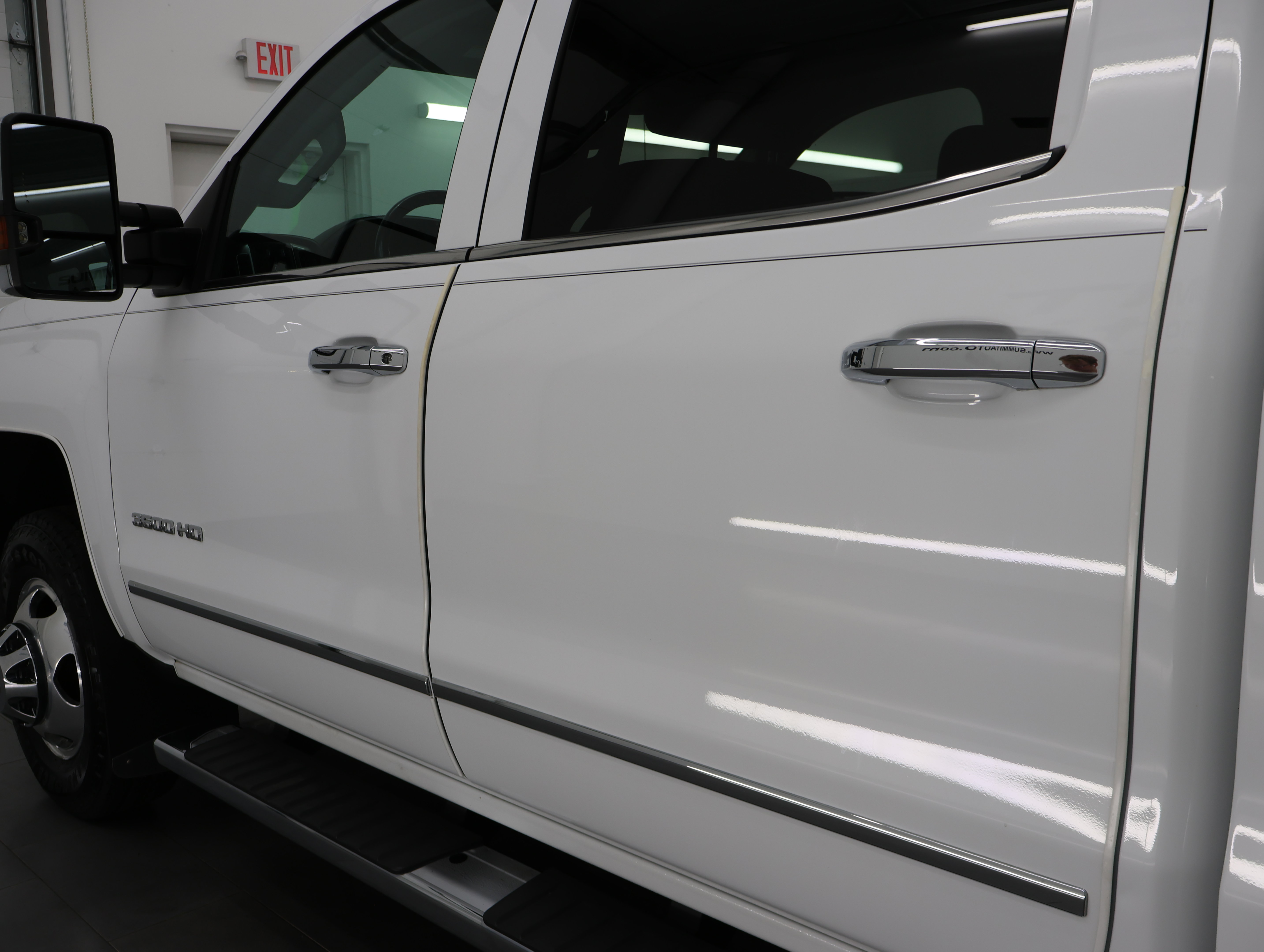Used 2019 Chevrolet Silverado 3500 LTZ w/ Duramax Plus Package AWD/4WD image 31