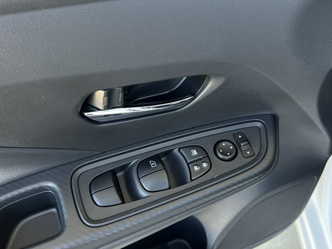 Certified 2025 Nissan Versa SV w/ Trunk Package FWD image 22