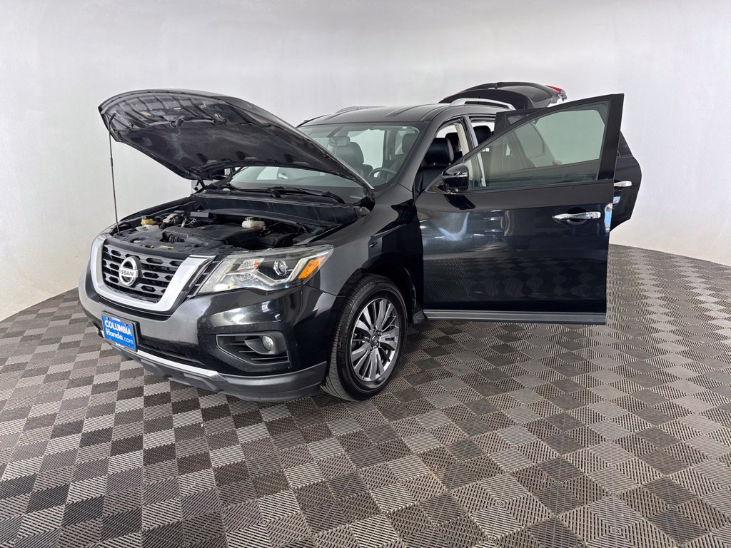 Used 2018 Nissan Pathfinder SL FWD image 15