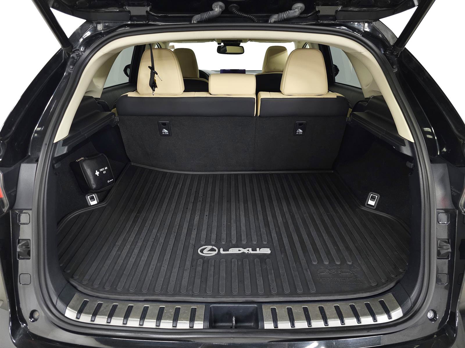 Certified 2020 Lexus NX 300h AWD w/ Premium Package image 8