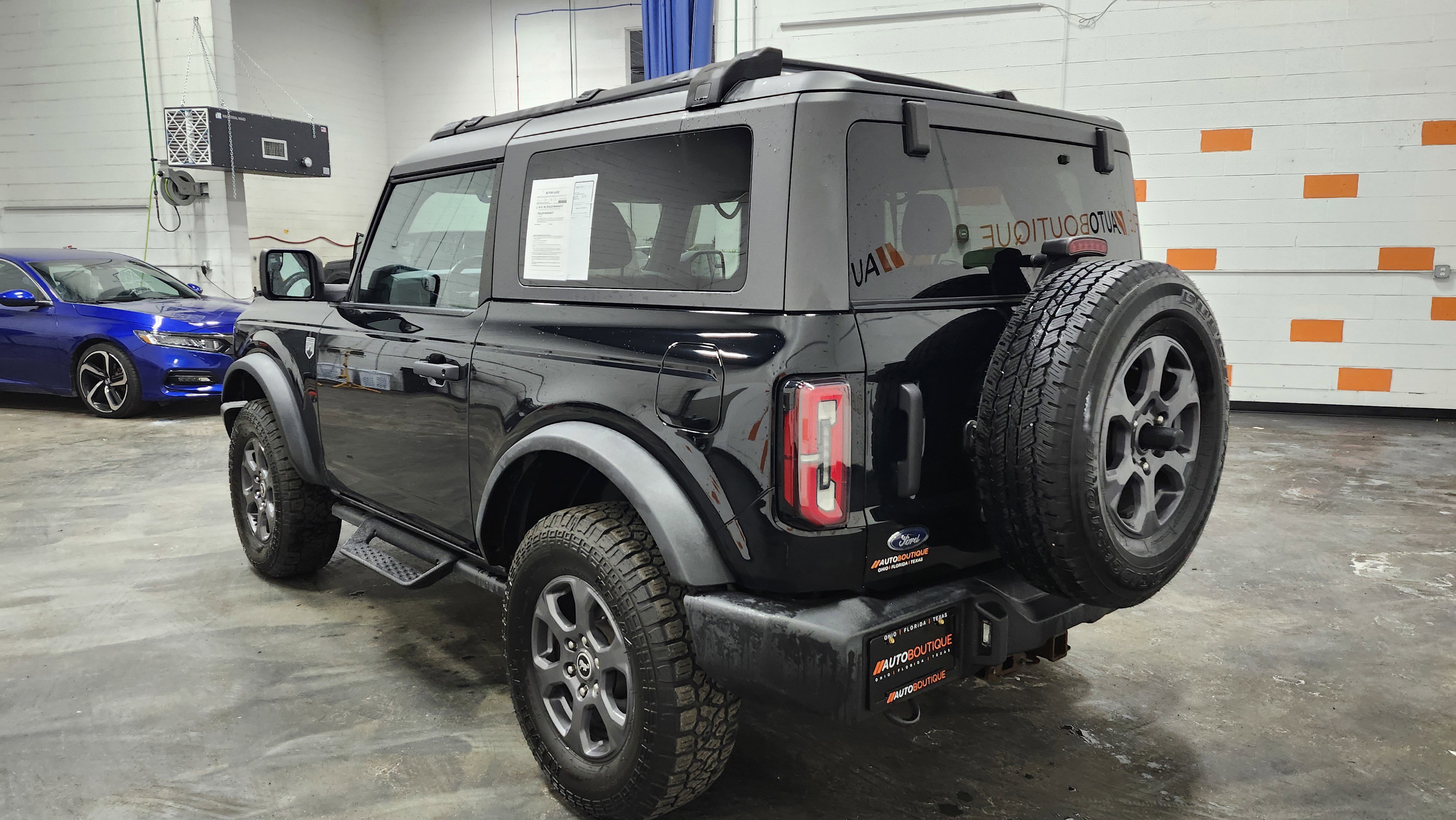 Used 2023 Ford Bronco Big Bend image 15