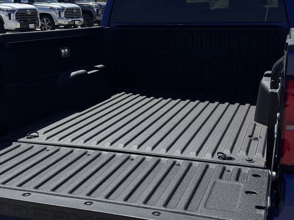 Used 2025 Toyota Tacoma SR5 RWD image 28