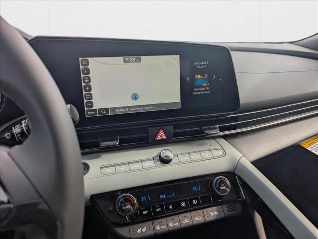 New 2025 Hyundai Elantra Limited FWD image 14