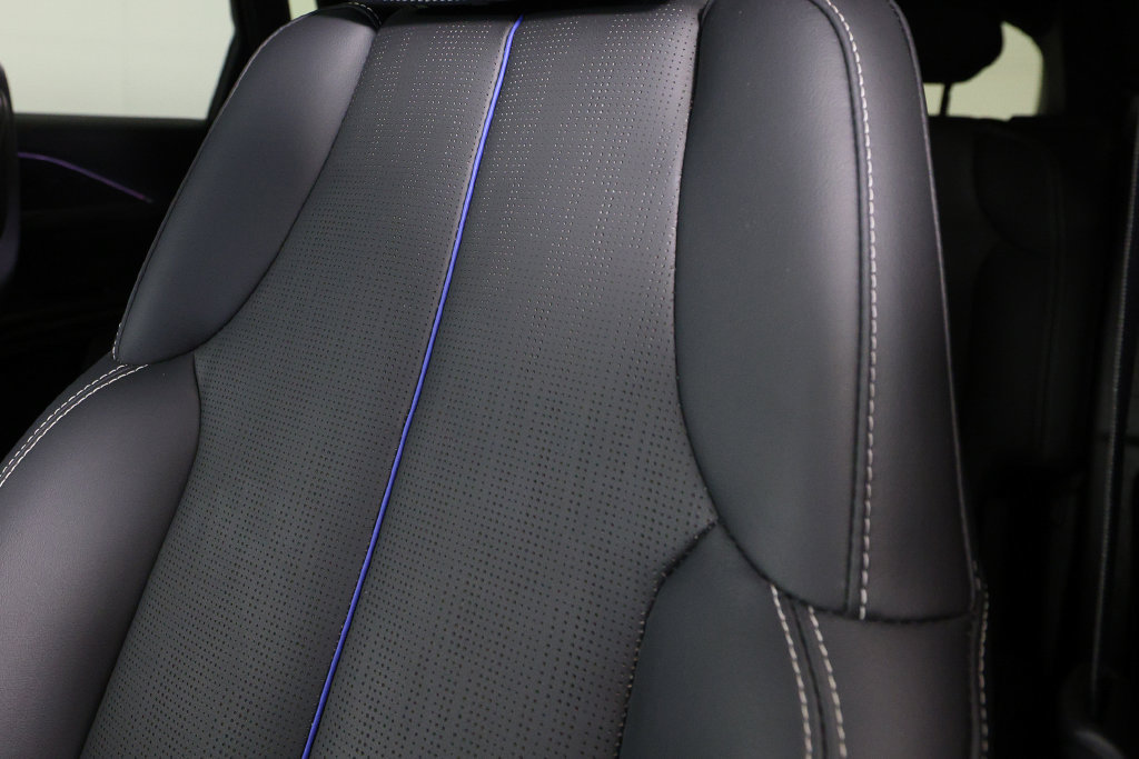 Used 2024 Cadillac Lyriq Luxury RWD image 32