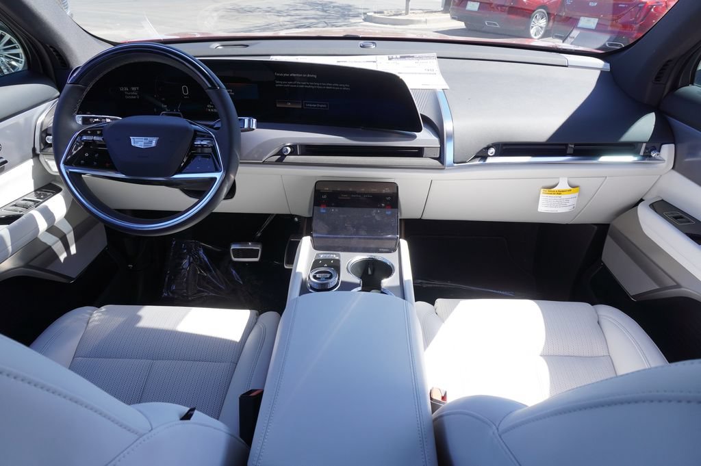 New 2026 Cadillac Vistiq Luxury AWD/4WD image 13