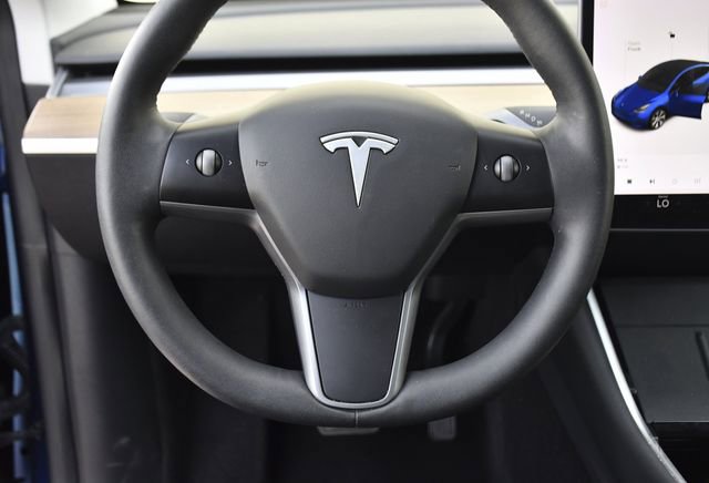 Used 2021 Tesla Model Y Long Range image 7