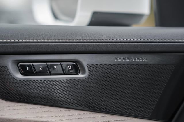 New 2026 Volvo XC90 B5 Ultra image 40