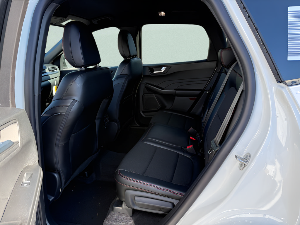 New 2026 Ford Escape ST-Line w/ Tech Pack #1 AWD/4WD image 5