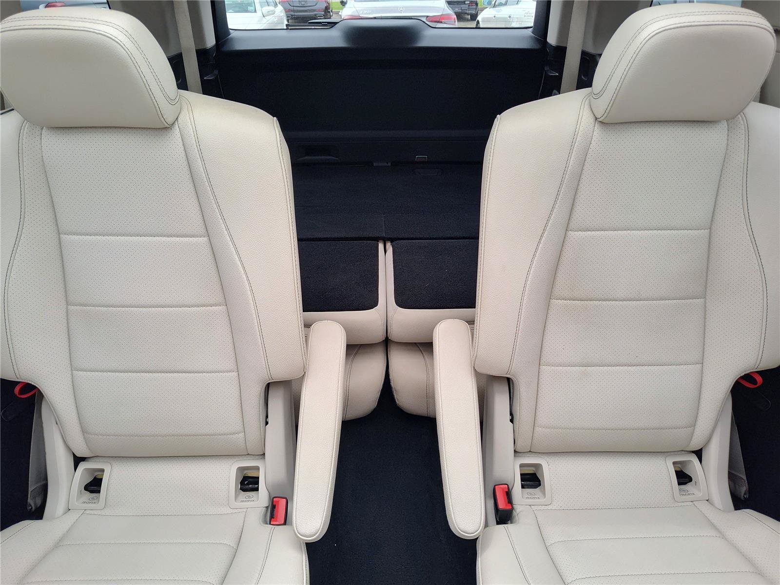Used 2021 Mercedes-Benz GLS 450 4MATIC image 29