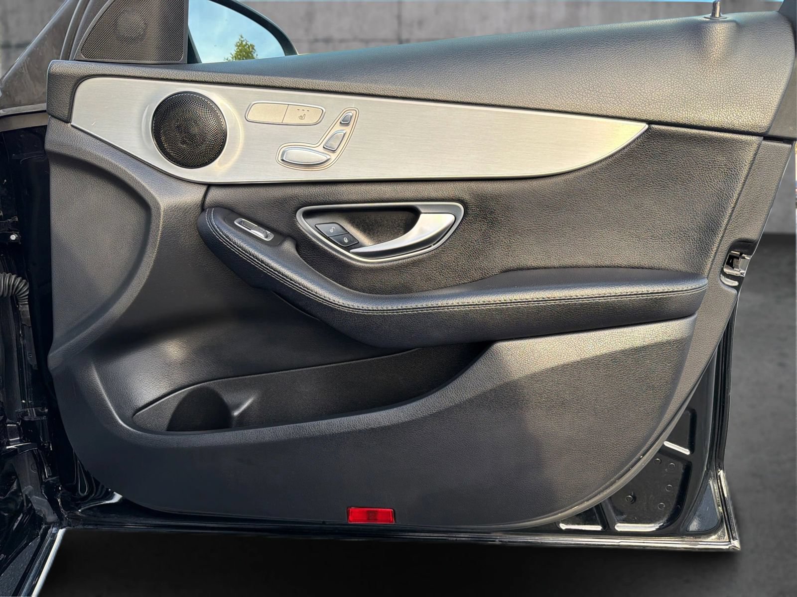 Used 2018 Mercedes-Benz C 300 Sedan image 21