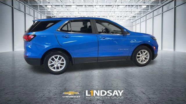 Used 2024 Chevrolet Equinox LT FWD image 2