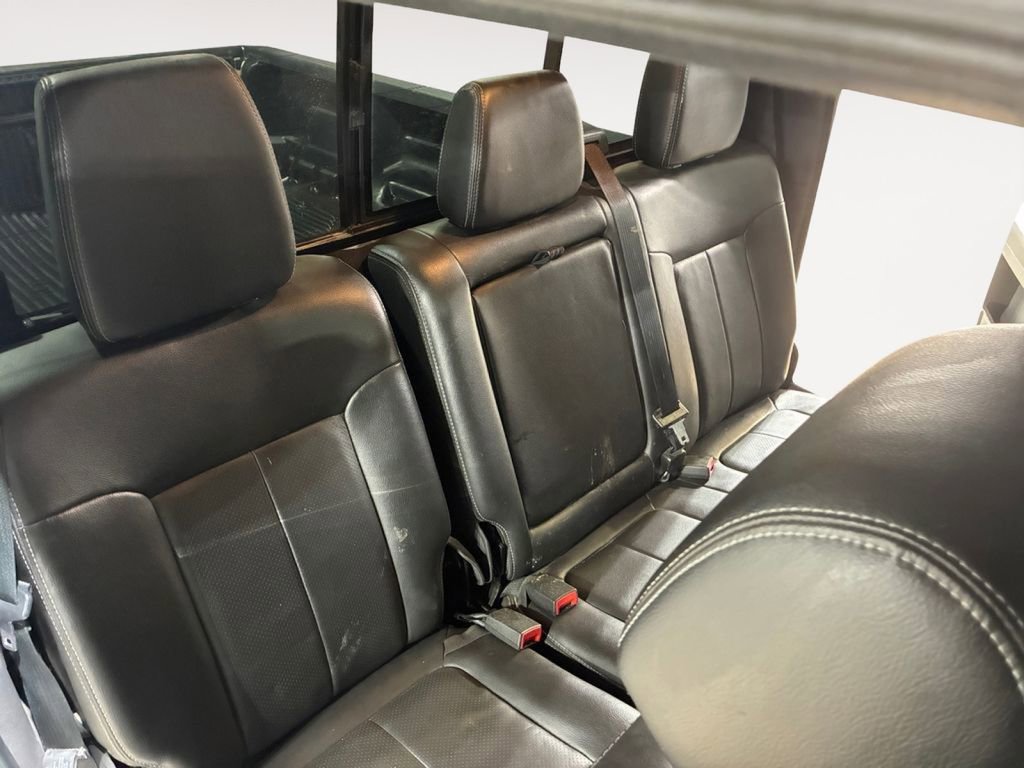 Used 2016 Ford F250 Lariat w/ Lariat Ultimate Package AWD/4WD image 19