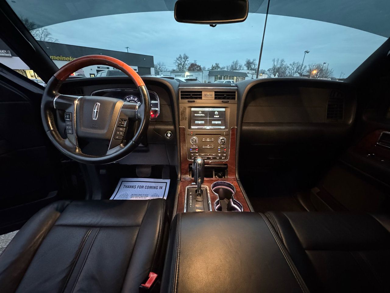 Used 2015 Lincoln Navigator L 4WD image 15