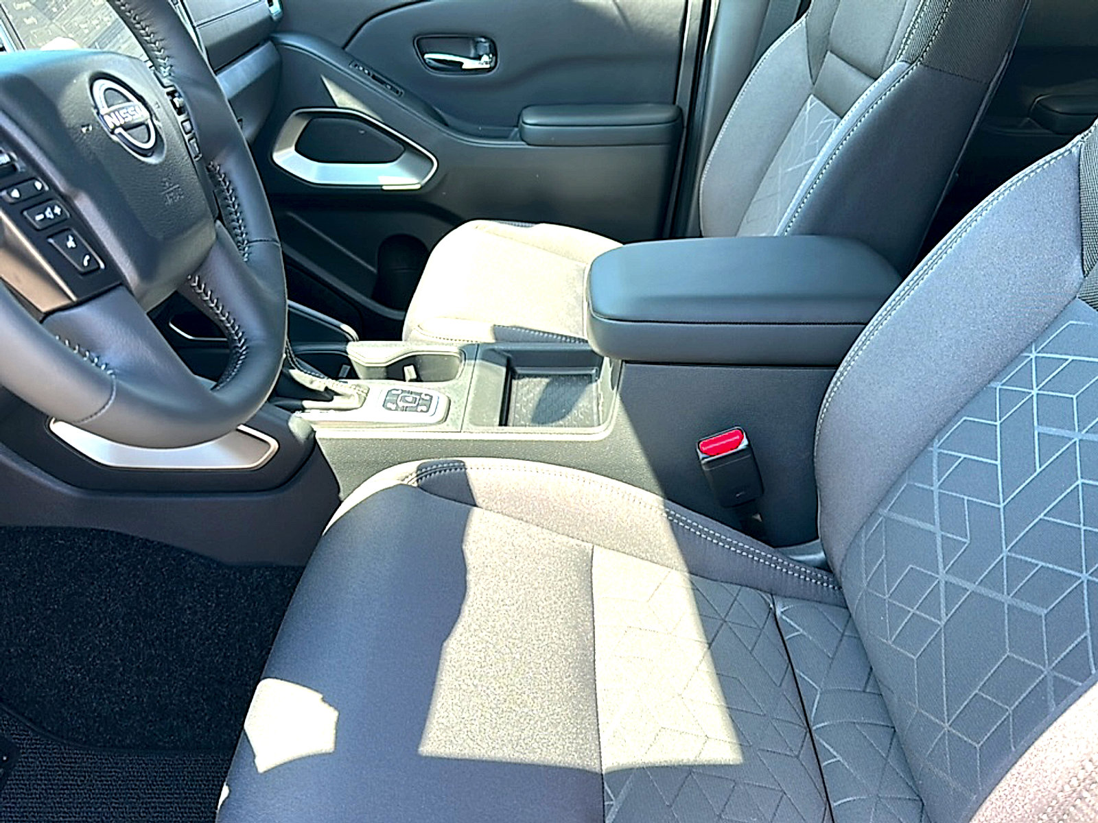 New 2026 Nissan Frontier SV w/ SV Convenience Package image 10