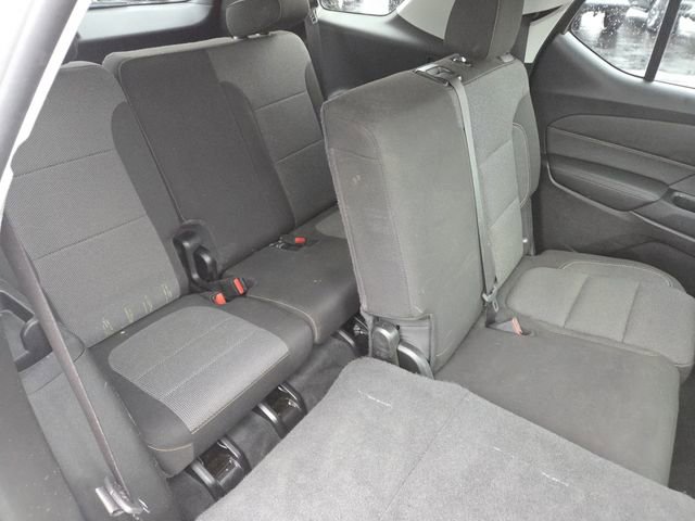 Used 2019 Chevrolet Traverse LS AWD/4WD image 21
