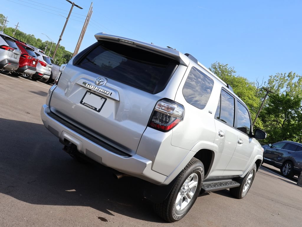 Used 2024 Toyota 4Runner SR5 Premium AWD/4WD image 7