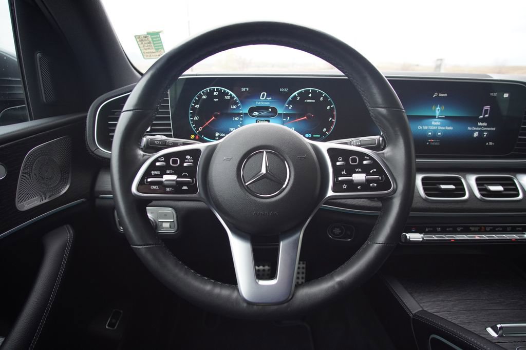 Used 2022 Mercedes-Benz GLS 450 4MATIC image 10