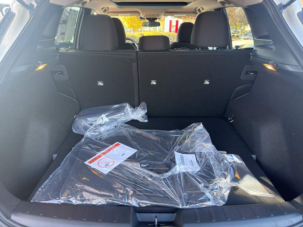 New 2026 Nissan Kicks SV w/ SV Premium Package image 32