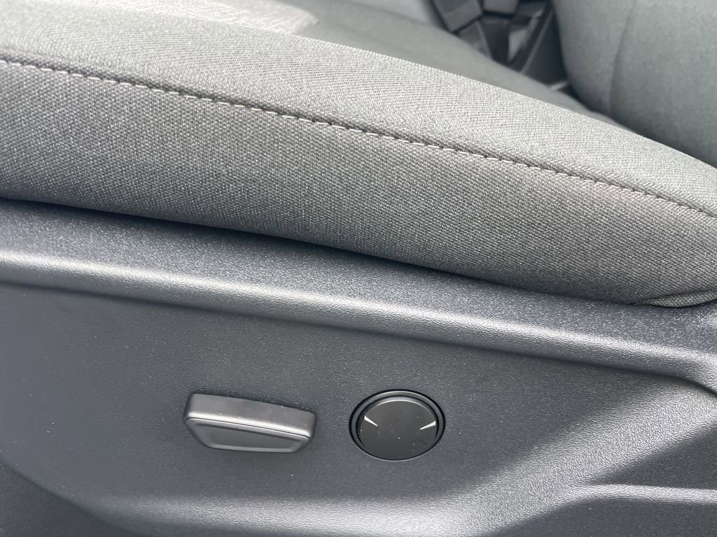 New 2026 Ford F250 XLT w/ XLT Premium Package image 18