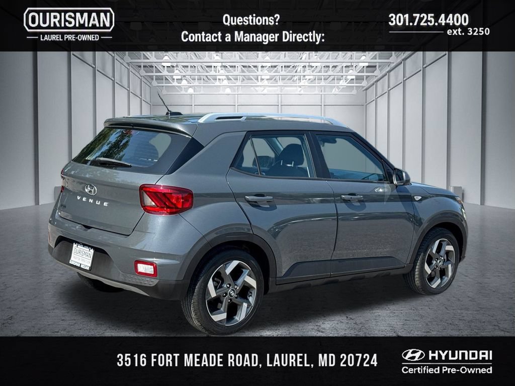 Certified 2024 Hyundai Venue SEL FWD image 3