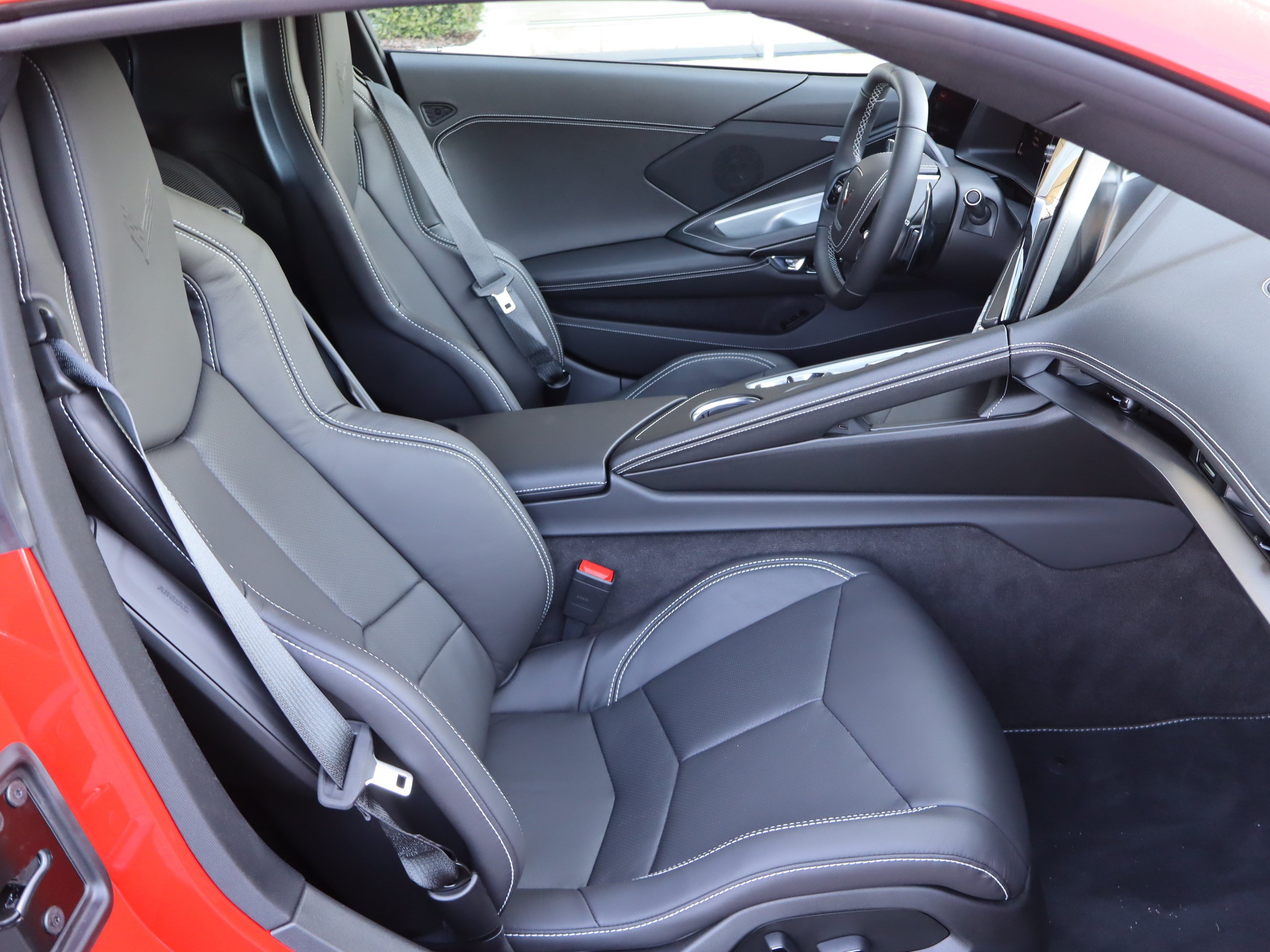Used 2026 Chevrolet Corvette Stingray Coupe w/ 1LT RWD image 34