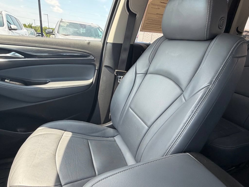 Used 2019 Buick Enclave Essence AWD/4WD image 22