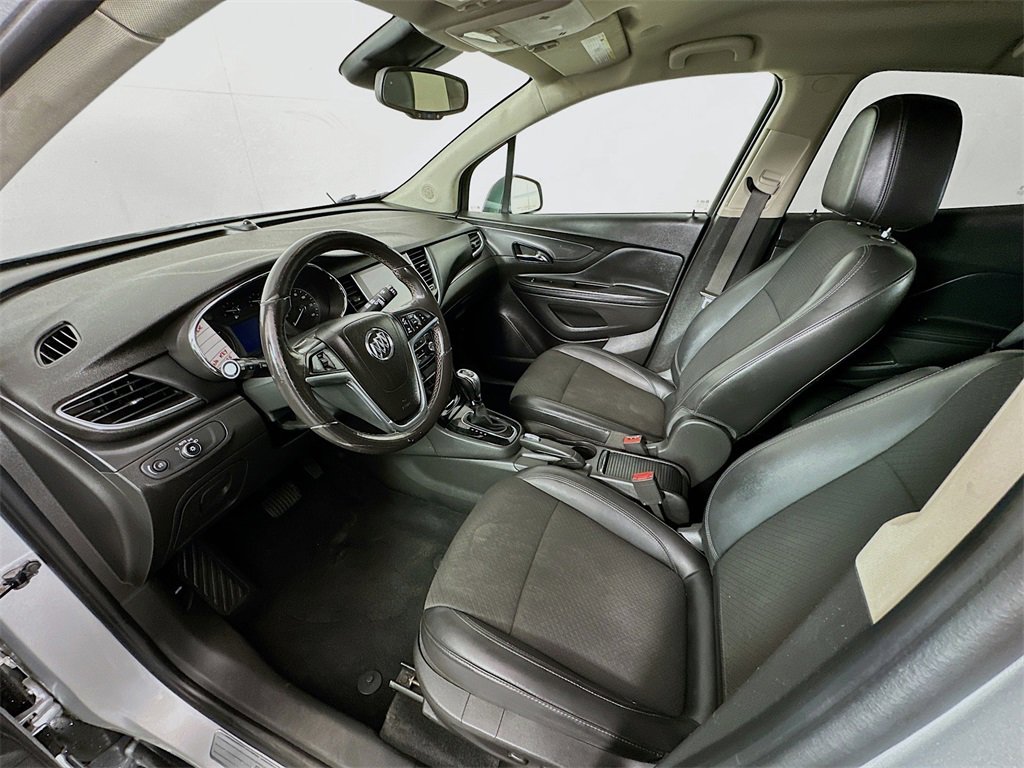 Used 2019 Buick Encore Preferred image 20