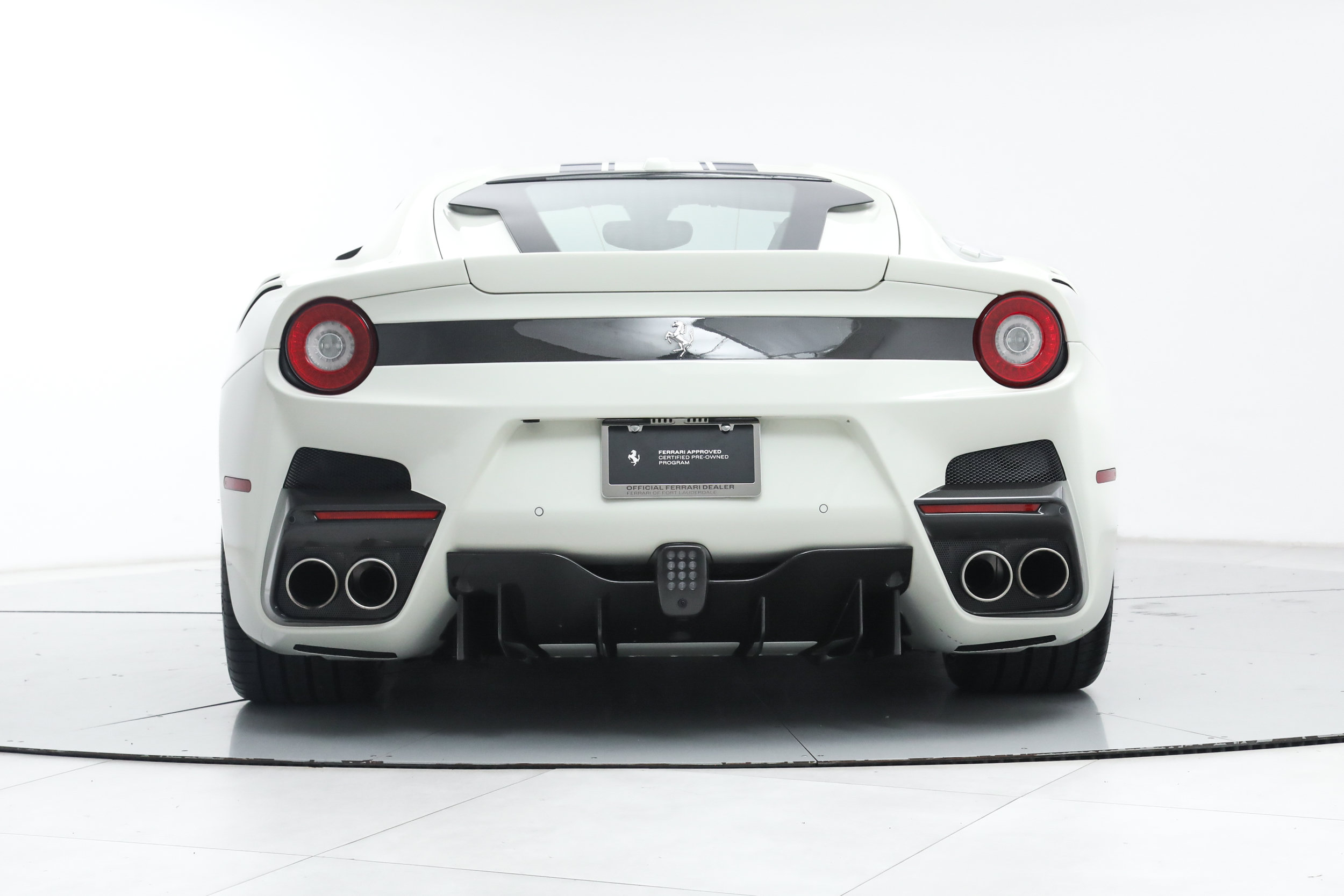 Used 2017 Ferrari F12tdf RWD image 8