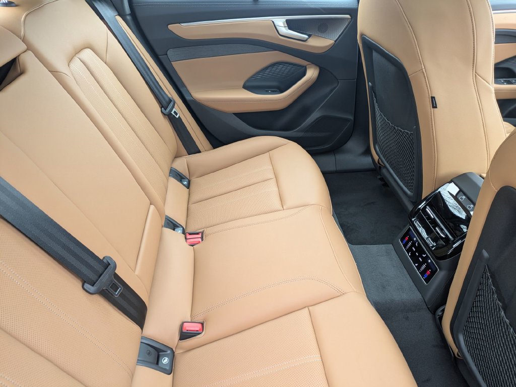 New 2026 Audi A6 Premium Plus AWD/4WD image 35