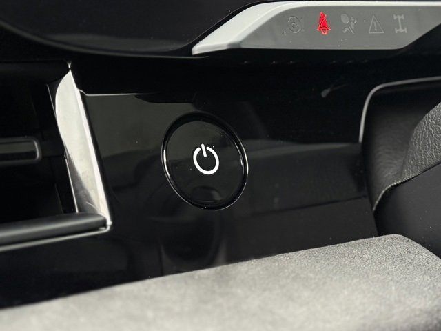 Used 2024 Porsche Taycan GTS image 34