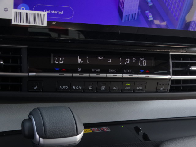 New 2026 Toyota Sienna XLE FWD image 23