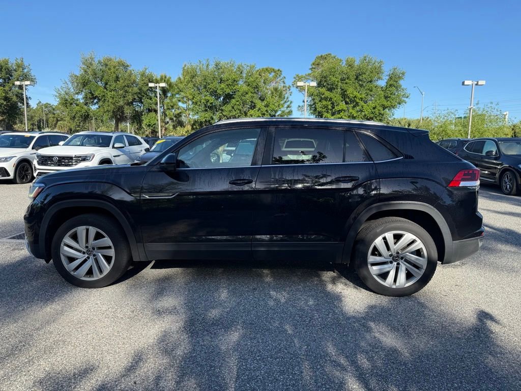 Used 2022 Volkswagen Atlas Cross Sport SE image 15