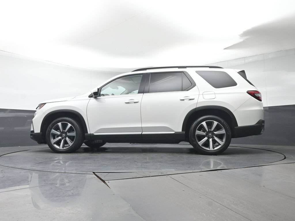 Certified 2023 Honda Pilot Elite image 35