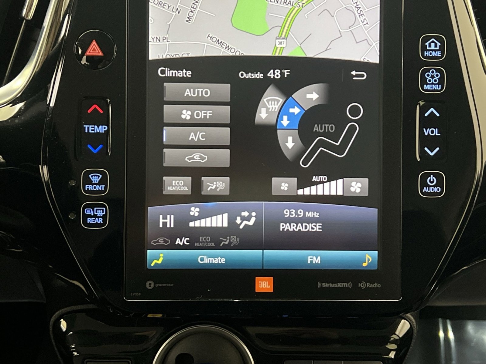 Used 2020 Toyota Prius Prime Limited image 19