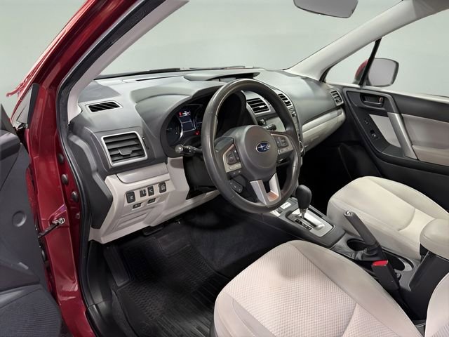 Used 2018 Subaru Forester 2.5i Premium AWD/4WD image 11