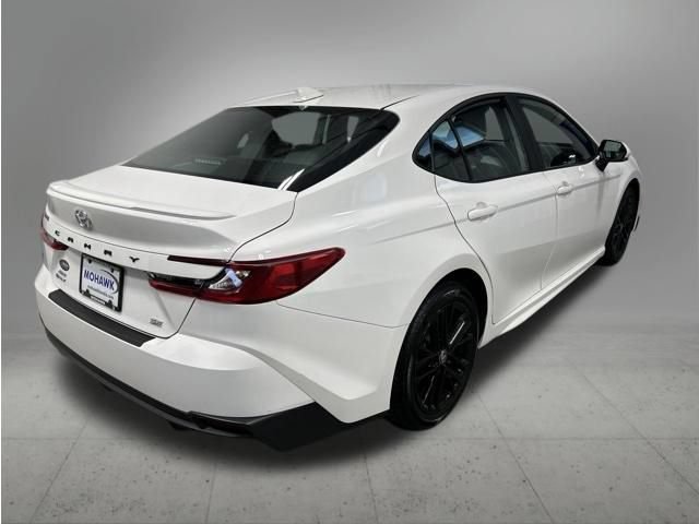 Used 2025 Toyota Camry SE w/ Convenience Package AWD/4WD image 5