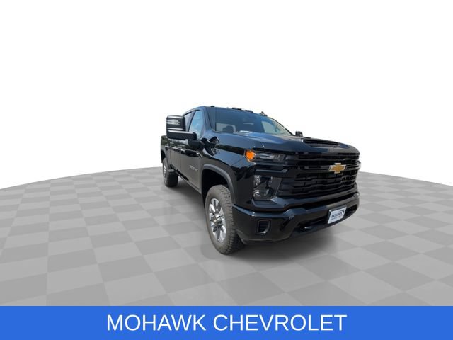 Used 2024 Chevrolet Silverado 2500 Custom w/ Custom Value Package AWD/4WD image 2