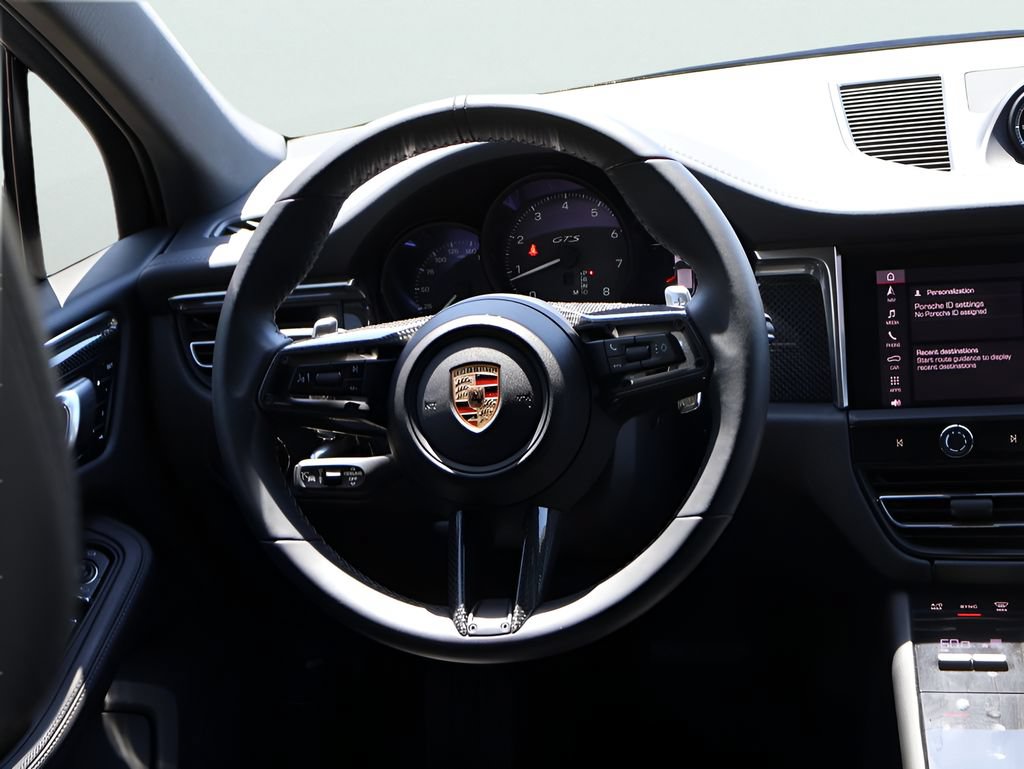 Certified 2025 Porsche Macan GTS AWD/4WD image 21