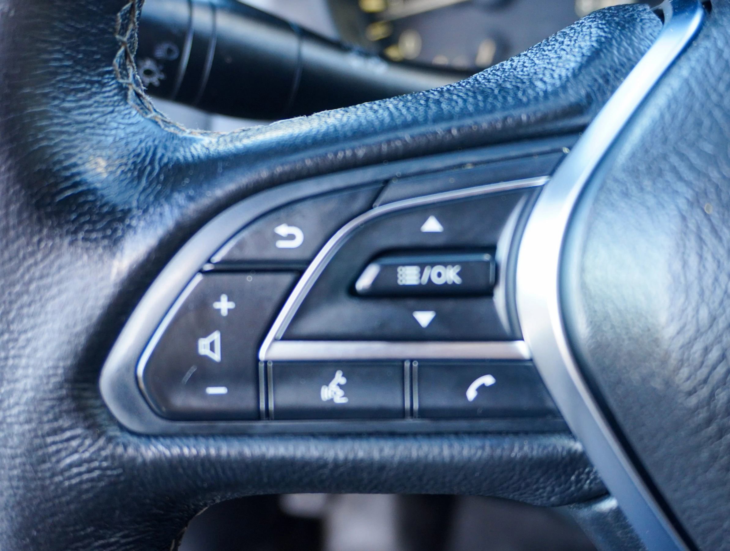 Used 2020 INFINITI Q60 3.0t Luxe image 35