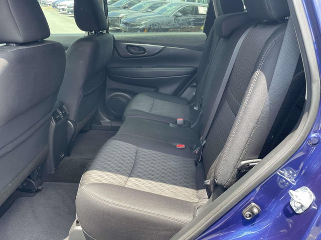 Used 2020 Nissan Rogue S FWD image 9