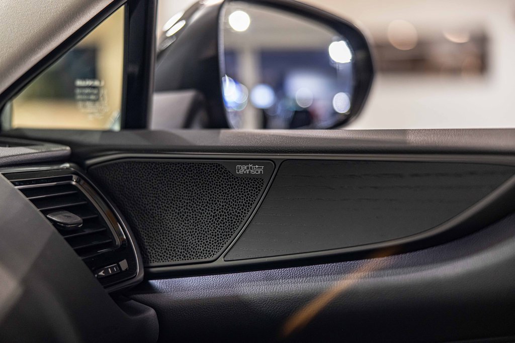 Used 2025 Lexus NX 450h+ AWD w/ Luxury Package image 28