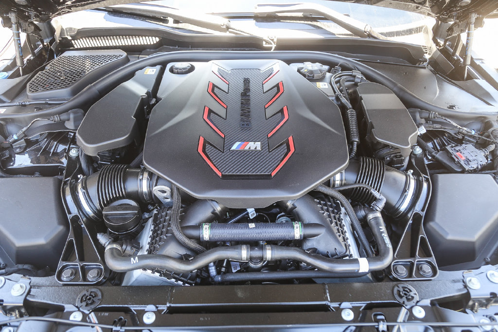 Used 2026 BMW M5 AWD/4WD image 9